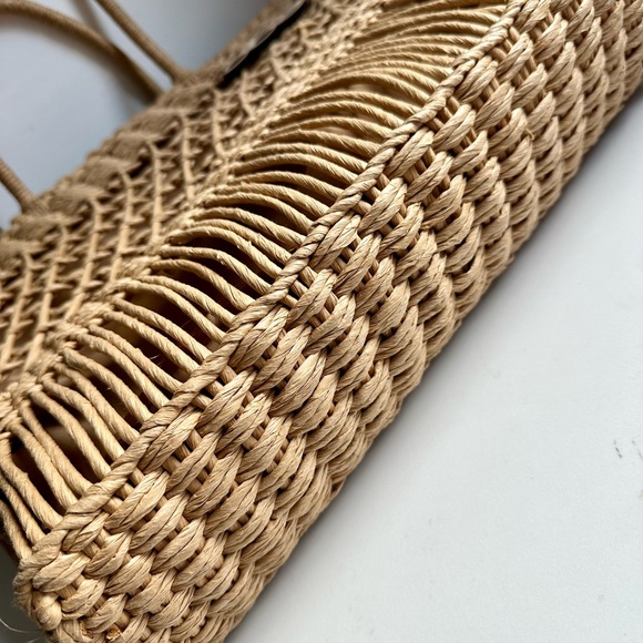 EGO woven straw tote bag - Picture 6 of 6